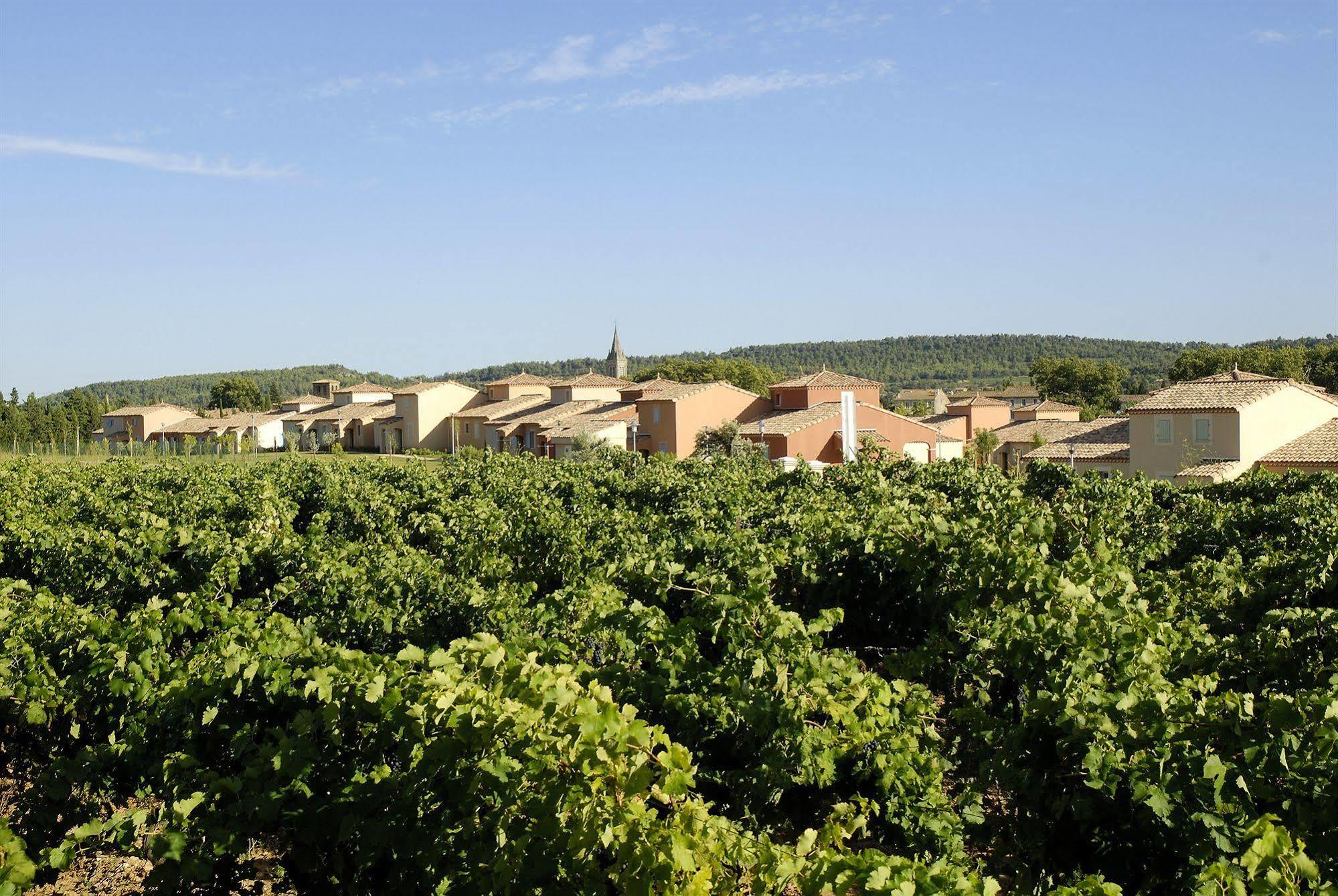 Vacanceole - Port Minervois, Les Hauts Du Lac Homps (Aude) Exterior foto